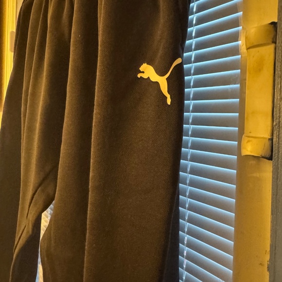 Puma Joggers - Picture 3 of 3